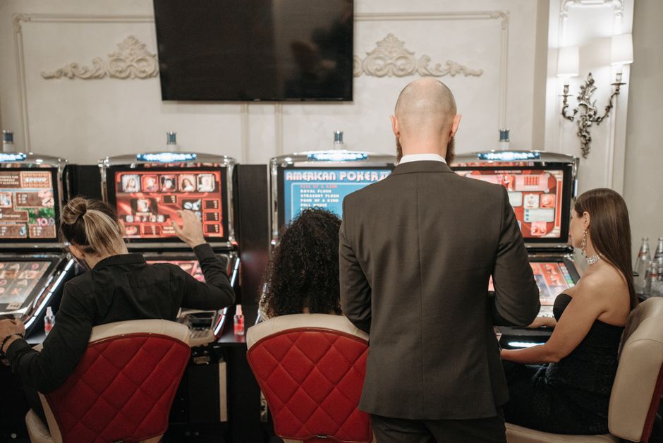 The Evolution of the Slot: From Mechanical Reels to Digital Dominance